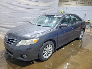 2010 TOYOTA CAMRY