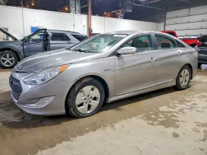 2011 HYUNDAI SONATA