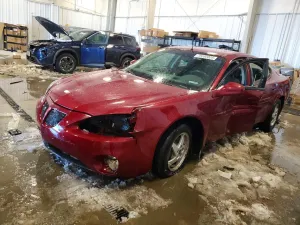2004 PONTIAC GRANDPRIX