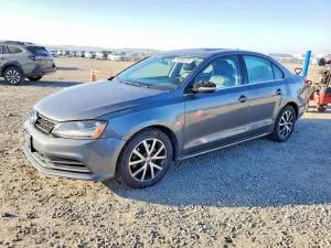2017 VOLKSWAGEN JETTA