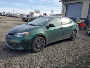 2015 TOYOTA COROLLA