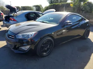 2013 HYUNDAI GENESIS