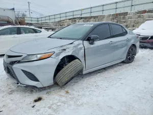 2019 TOYOTA CAMRY