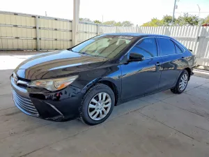 2016 TOYOTA CAMRY
