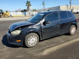 2010 VOLKSWAGEN GOLF