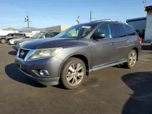 2014 NISSAN PATHFINDER
