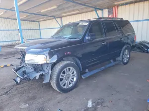 2013 LINCOLN TOWNHOUSE NAVIGATOR