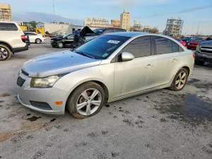 2014 CHEVROLET CRUZE
