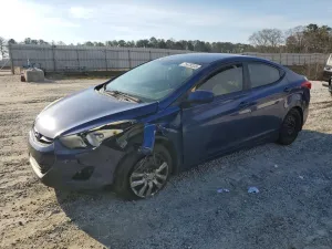 2013 HYUNDAI ELANTRA