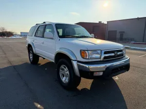 2000 TOYOTA 4RUNNER