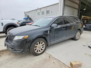 2015 LINCOLN MKT