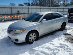 2010 TOYOTA CAMRY