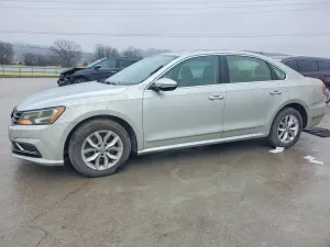 2016 VOLKSWAGEN PASSAT