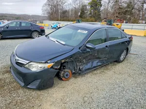 2012 TOYOTA CAMRY