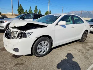 2011 TOYOTA CAMRY