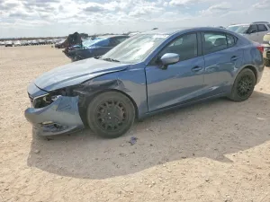 2015 MAZDA 3