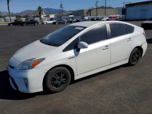 2014 TOYOTA PRIUS
