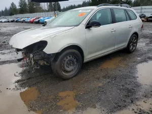 2010 VOLKSWAGEN JETTA