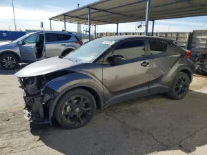 2021 TOYOTA C-HR