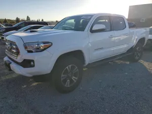 2016 TOYOTA TACOMA
