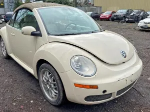 2008 VOLKSWAGEN BEETLE