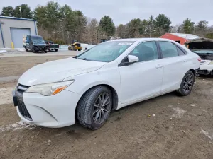 2016 TOYOTA CAMRY