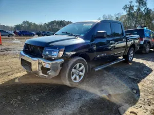 2012 NISSAN TITAN