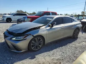 2021 LEXUS ES350