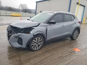 2022 NISSAN KICKS