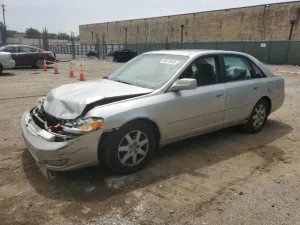 2000 TOYOTA AVALON