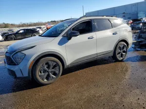 2025 KIA SPORTAGE X