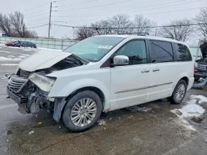 2014 CHRYSLER MINIVAN
