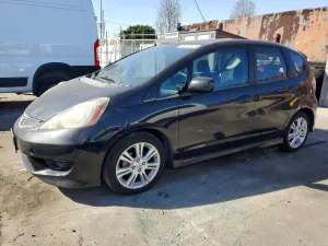 2011 HONDA FIT