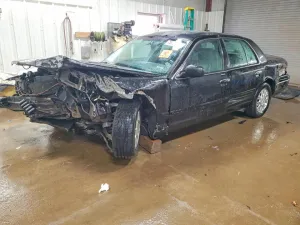 2005 FORD CROWN VIC