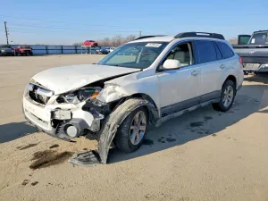 2014 SUBARU OUTBACK