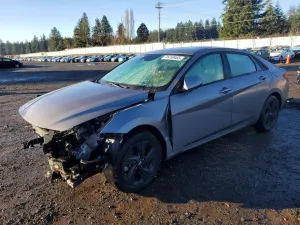 2023 HYUNDAI ELANTRA