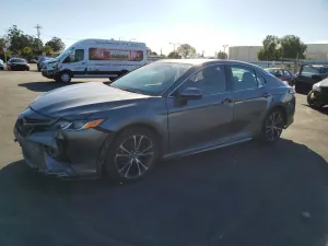 2018 TOYOTA CAMRY