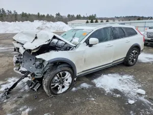 2019 VOLVO V90