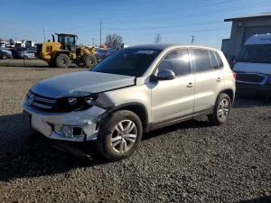 2014 VOLKSWAGEN TIGUAN