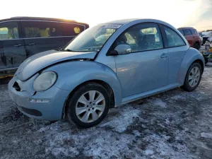 2010 VOLKSWAGEN BEETLE