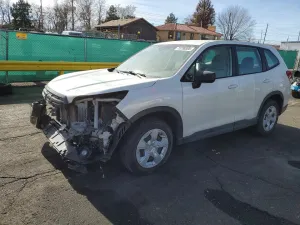 2022 SUBARU FORESTER
