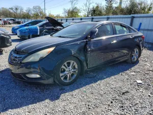 2011 HYUNDAI SONATA