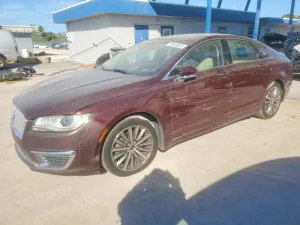 2017 LINCOLN MKZ