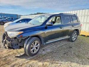 2011 TOYOTA HIGHLANDER