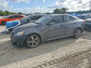 2013 LEXUS IS 250