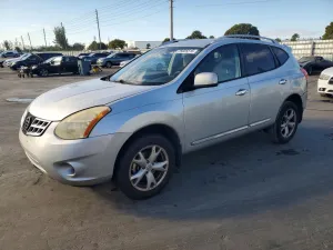 2011 NISSAN ROGUE