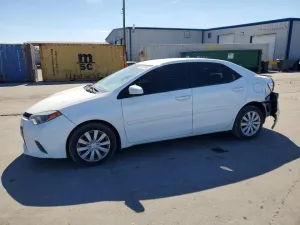 2015 TOYOTA COROLLA