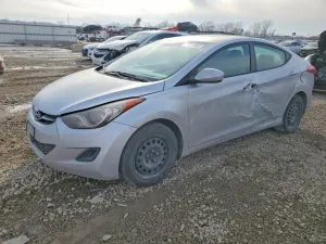 2013 HYUNDAI ELANTRA