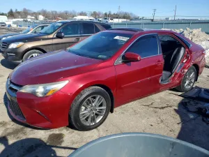 2017 TOYOTA CAMRY
