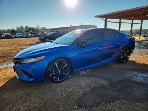 2019 TOYOTA CAMRY